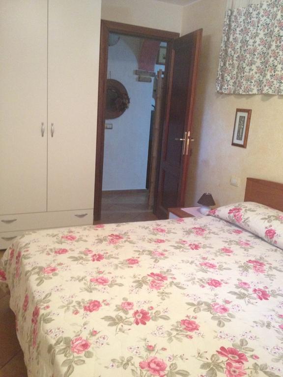 B&B Chorisia San Teodoro  Zimmer foto
